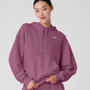 Alo Yoga Accolade Hoodie in Rare Color